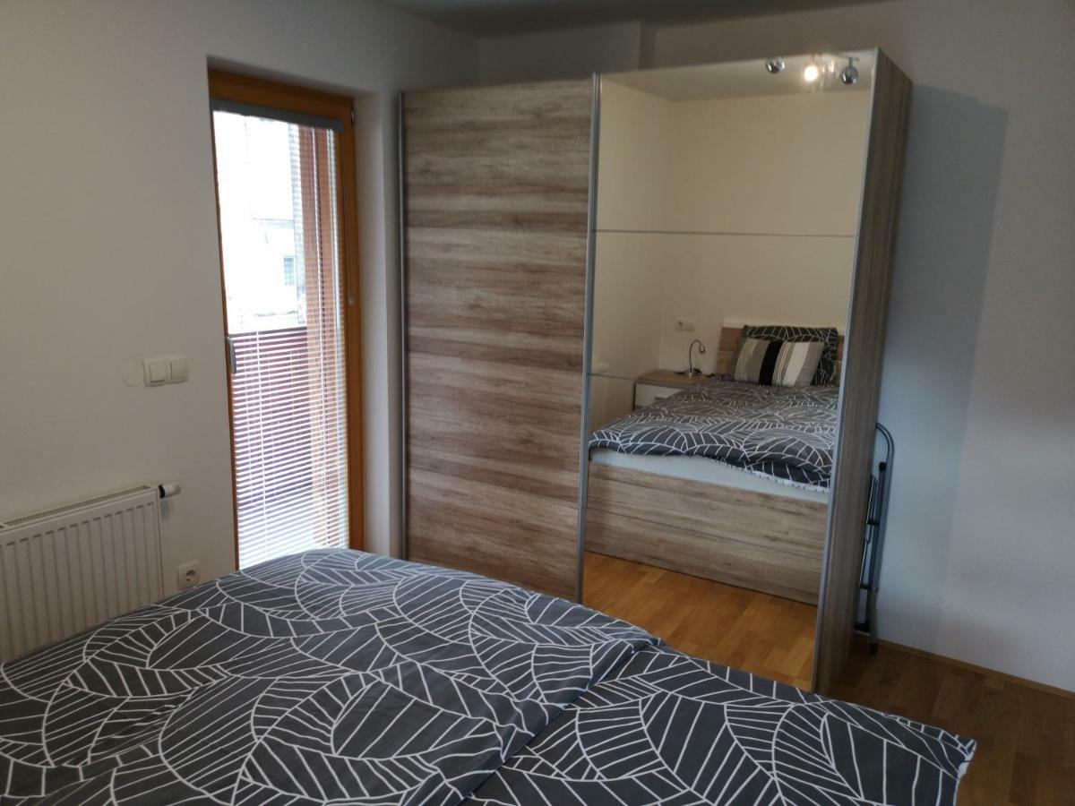 Apartma Lucijana Мойстрана Екстер'єр фото