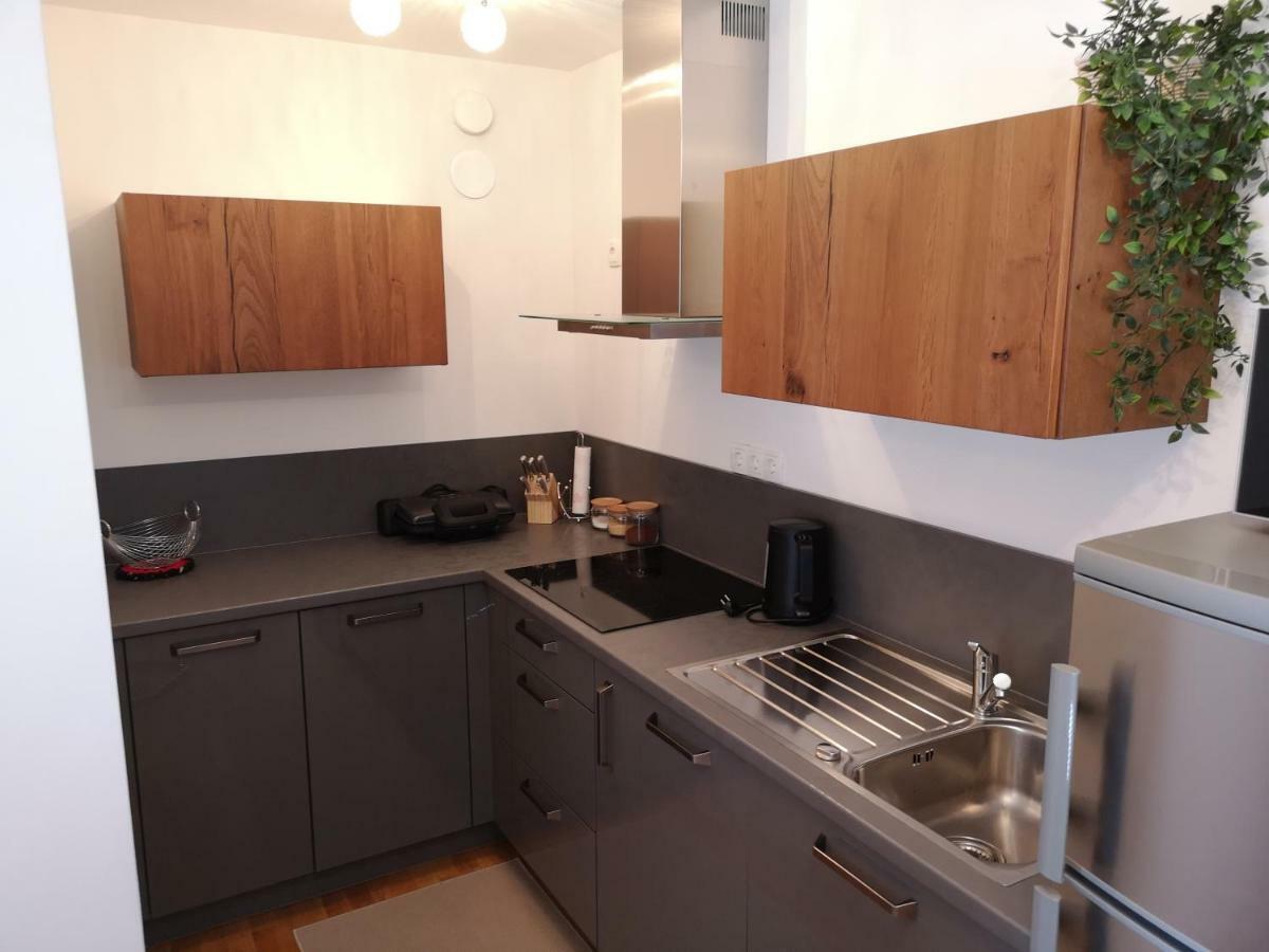 Apartma Lucijana Мойстрана Екстер'єр фото